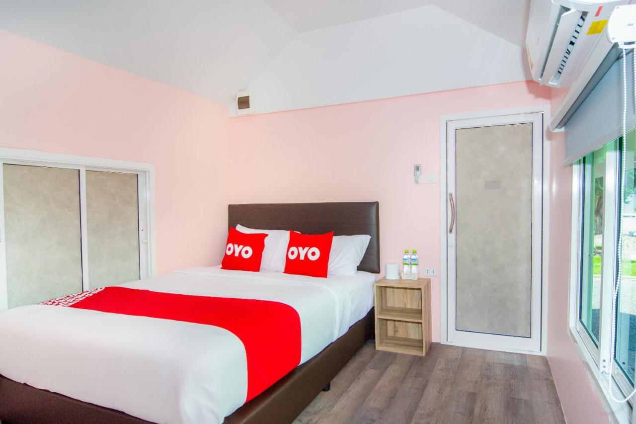 Oyo 578 Pj Resort And Snooker Club Pracsuap Khirikhan Kültér fotó