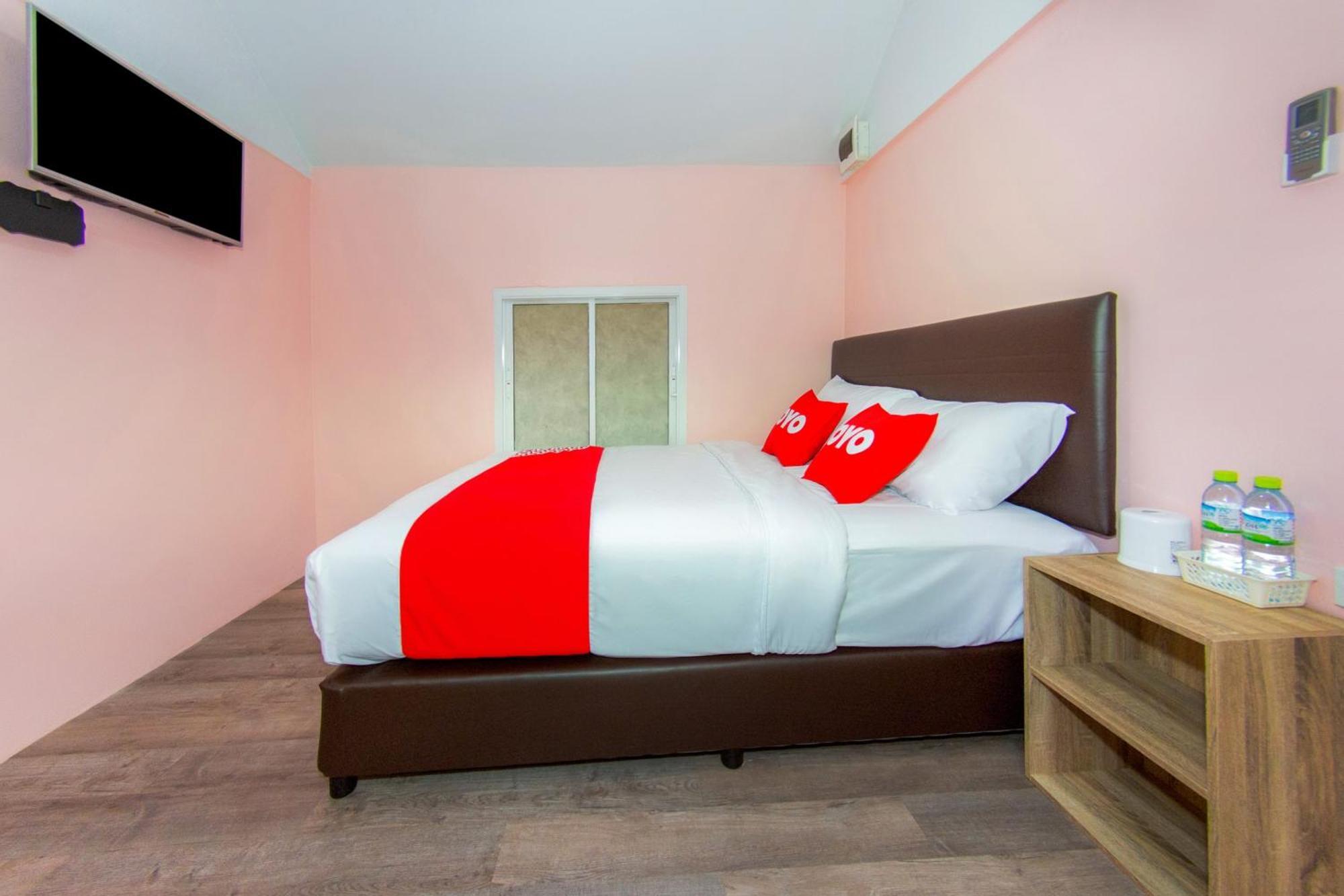 Oyo 578 Pj Resort And Snooker Club Pracsuap Khirikhan Kültér fotó